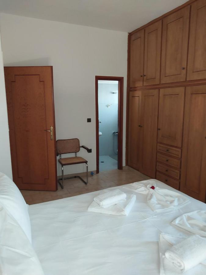 Passatempo Casa - 3 Bedroom Apartment Close To The Swimming Pool Gerani  Buitenkant foto
