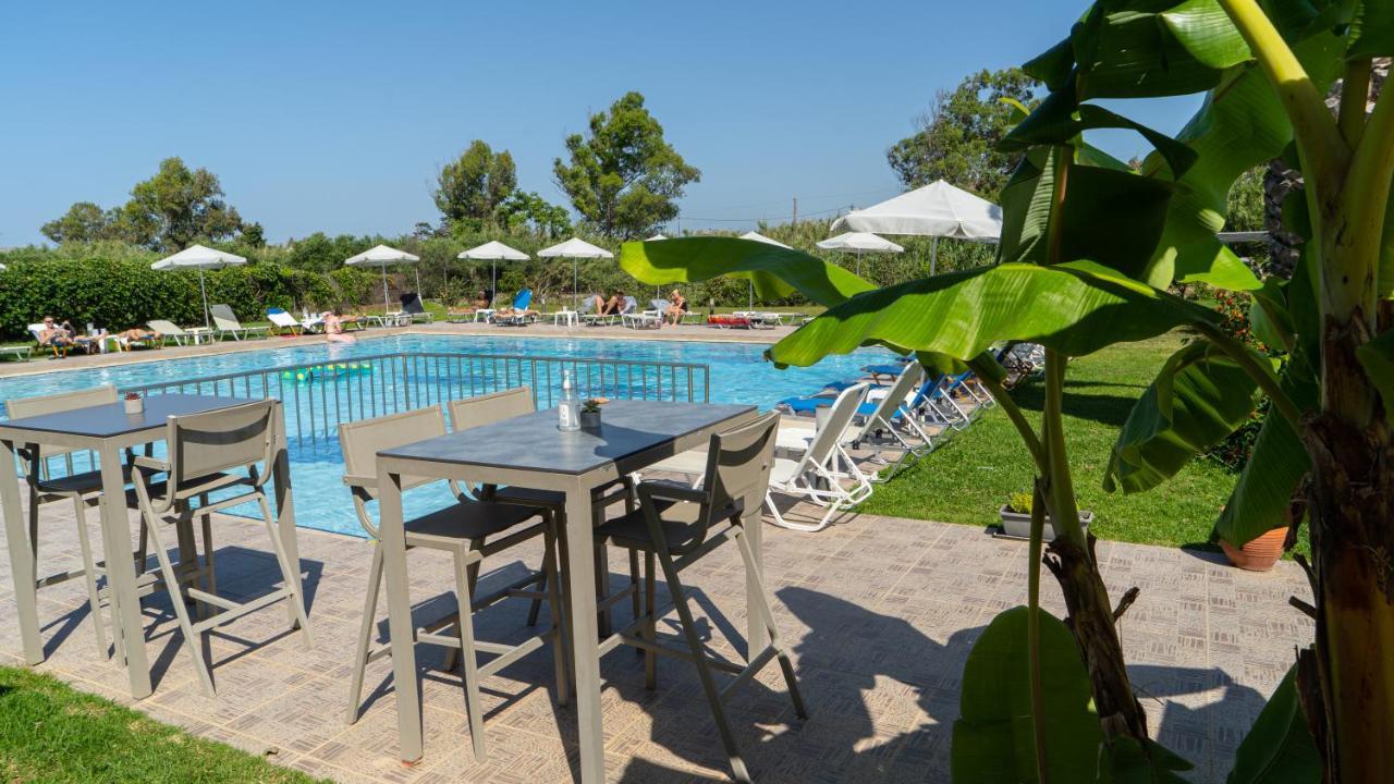 Passatempo Casa - 3 Bedroom Apartment Close To The Swimming Pool Gerani  Buitenkant foto